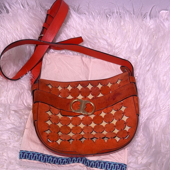 Tory Burch Suede Cutout Gimini Link Crossbody Bag - Picture 5 of 13